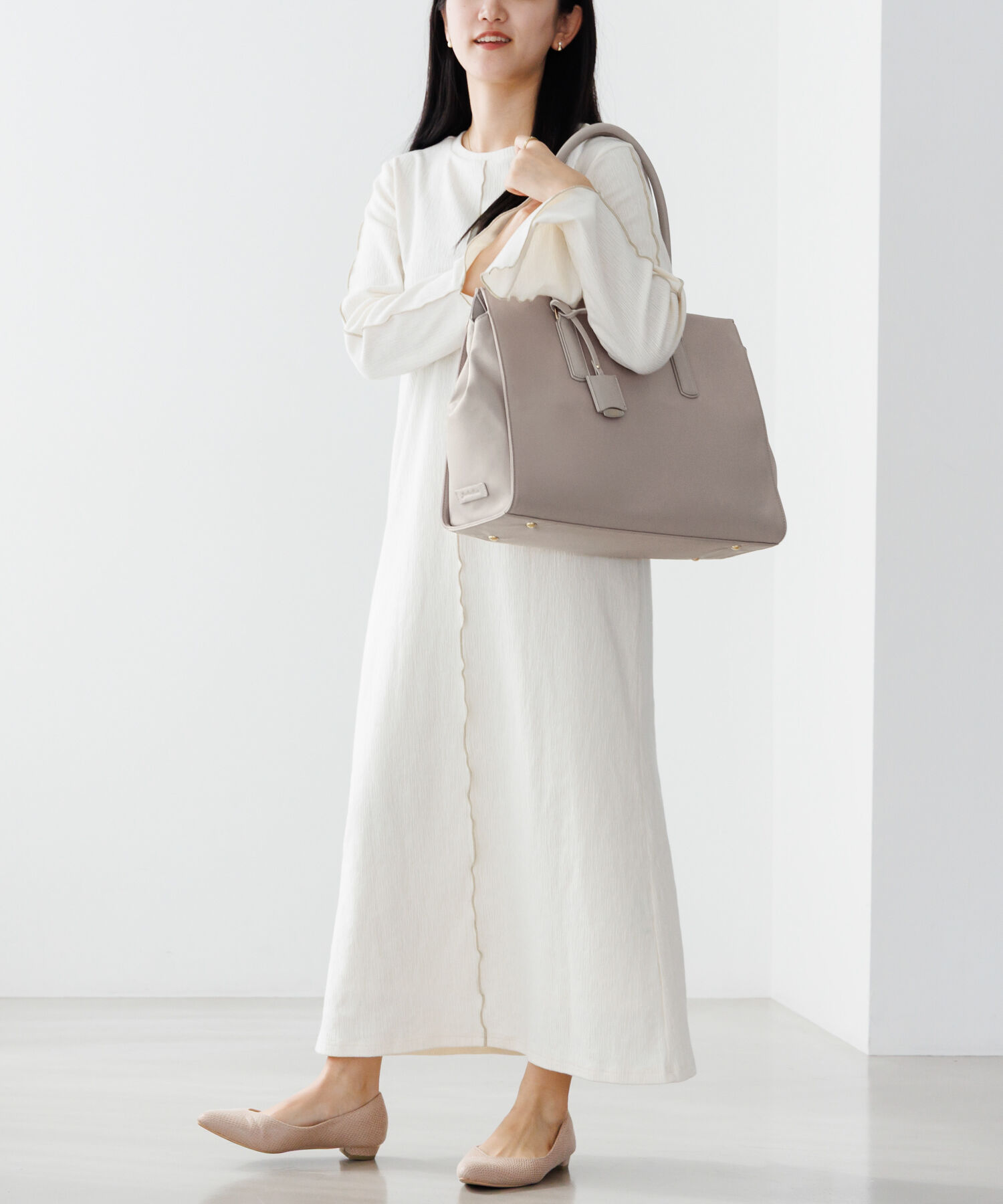 Jewelna Rose「Jewelna Rose OLバッグ・エト エアリィ 横型トートバッグ 16271」|トートバッグ|