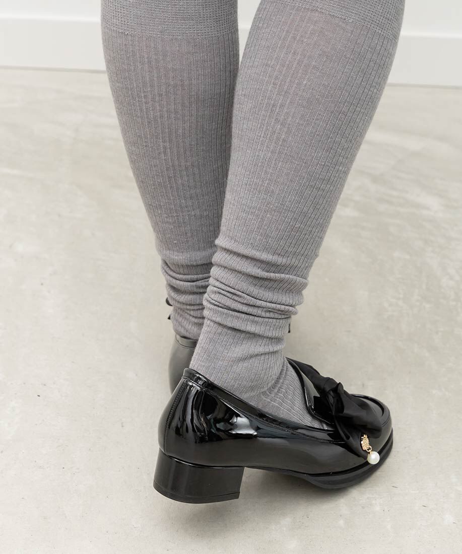  「パールチャームサテンリボンローファー」|ローファー|