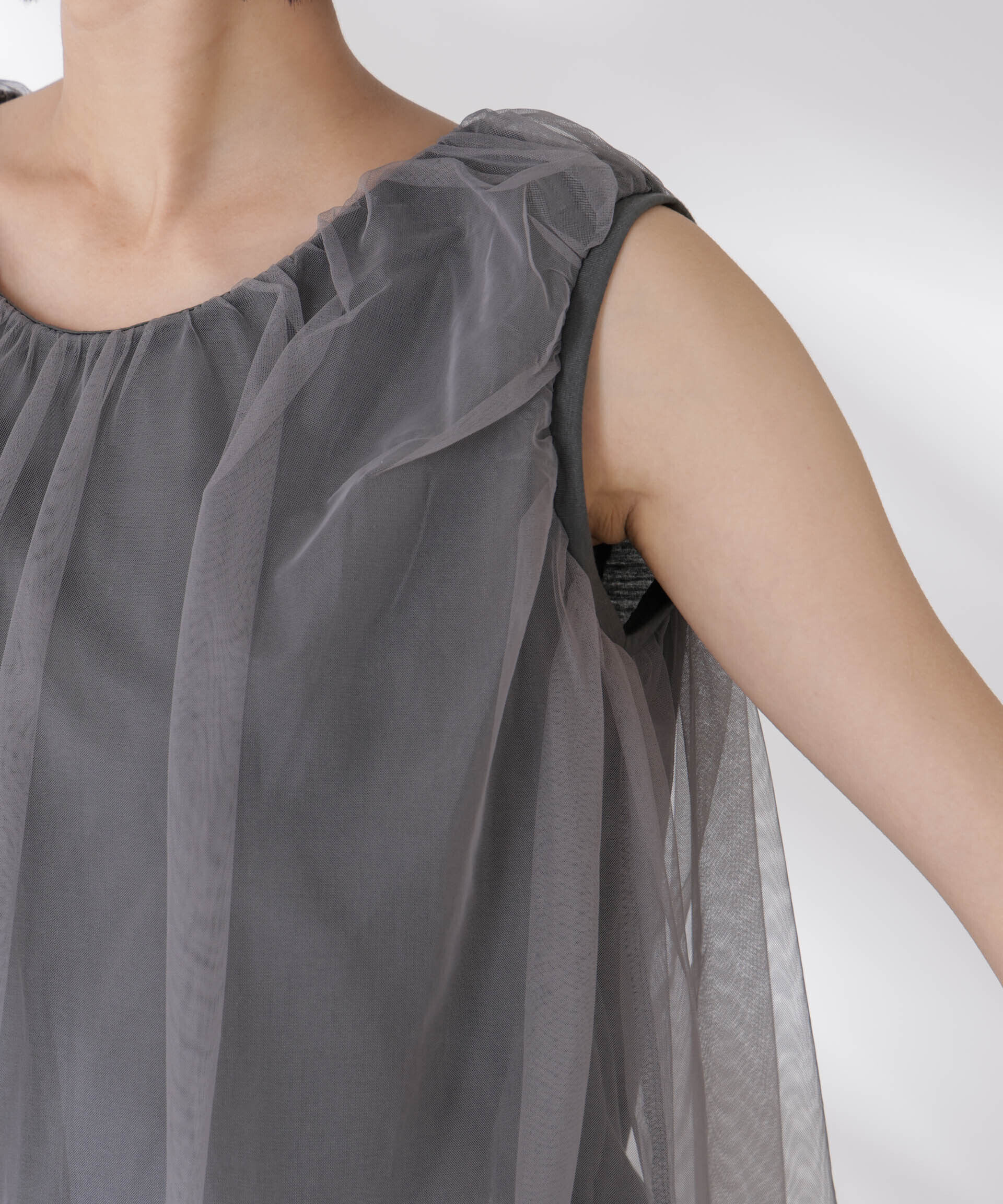 nano･universe「チュールレイヤードコクーンシルエットトップス」|Tシャツ・カットソー|