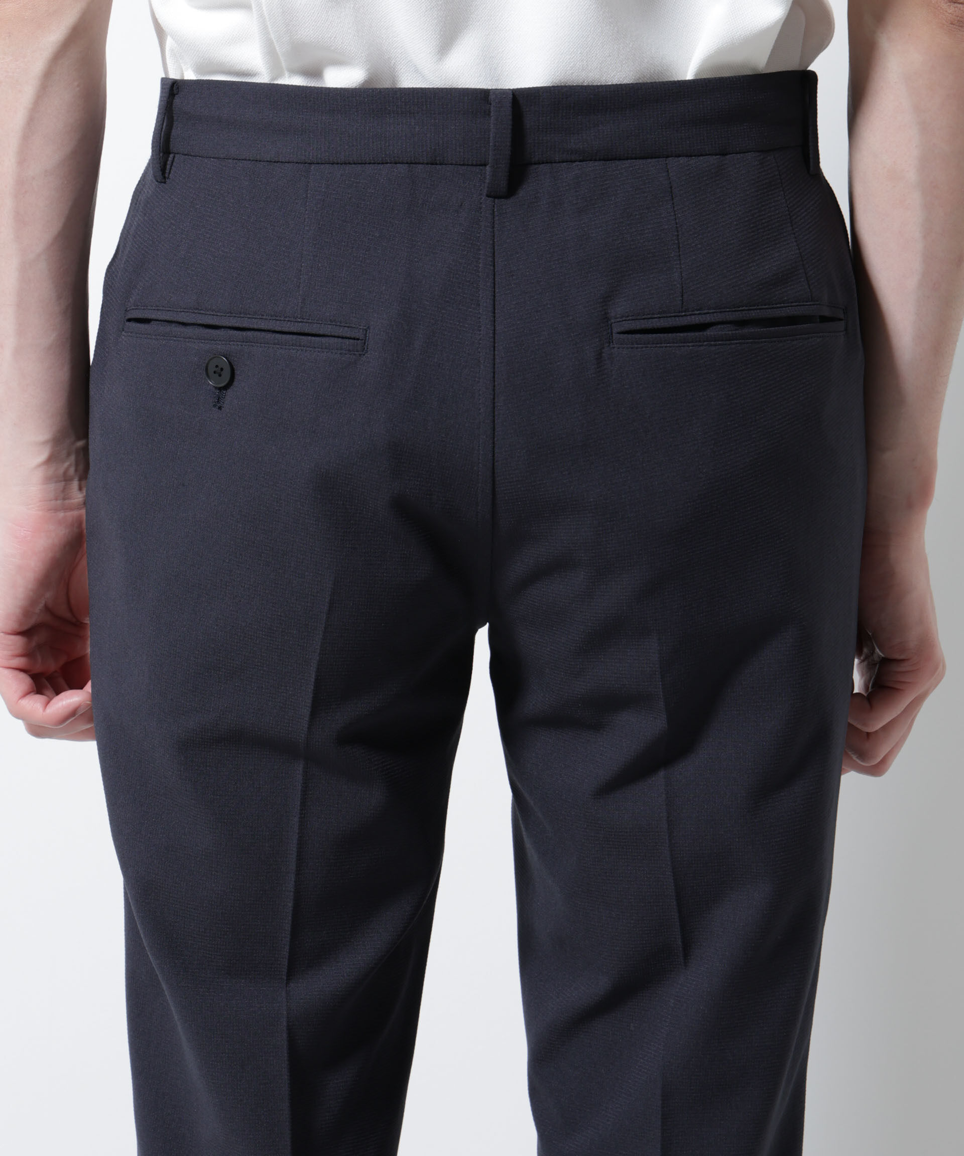 nano･universe「｢Damerino｣DotAir(R)ミニホールストレッチセットアップ/吸水速乾」|スーツ|