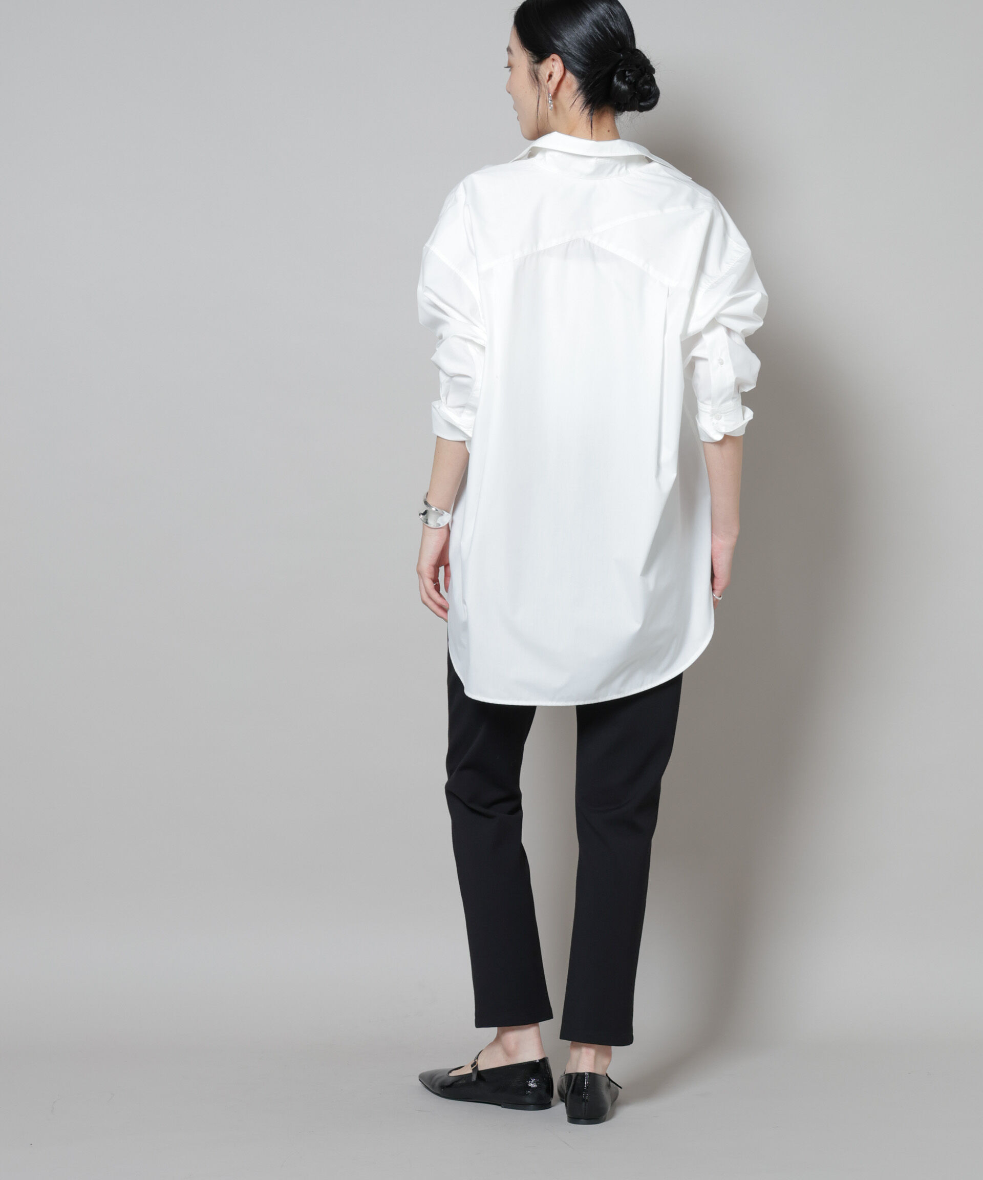 nano･universe「ピンタックポンチスリムパンツ」|チノ|