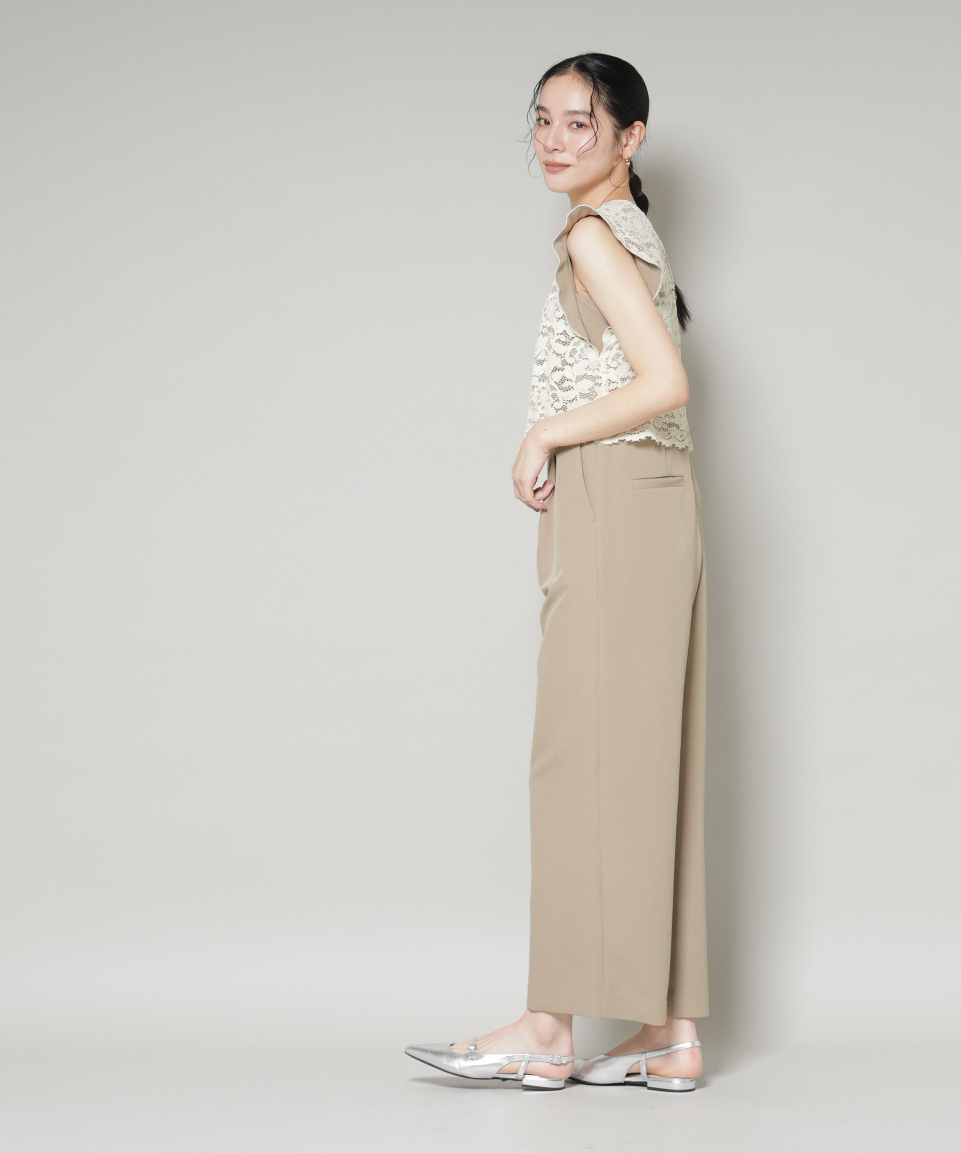 nano･universe「レースドッキングオールインワン」|ワンピース|