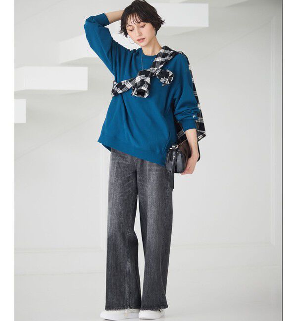 23区「【FUDGE掲載/滝沢眞規子さん着用/RED CARD TOKYO&times;23区】 センタープレス デニム ワイド パンツ」|デニム|