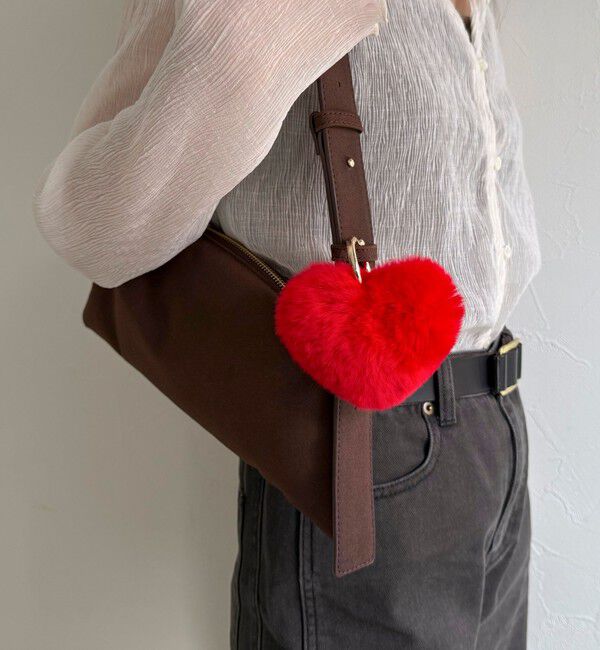 fredy emue「ファーハートチャーム」|チャーム・キーホルダー|