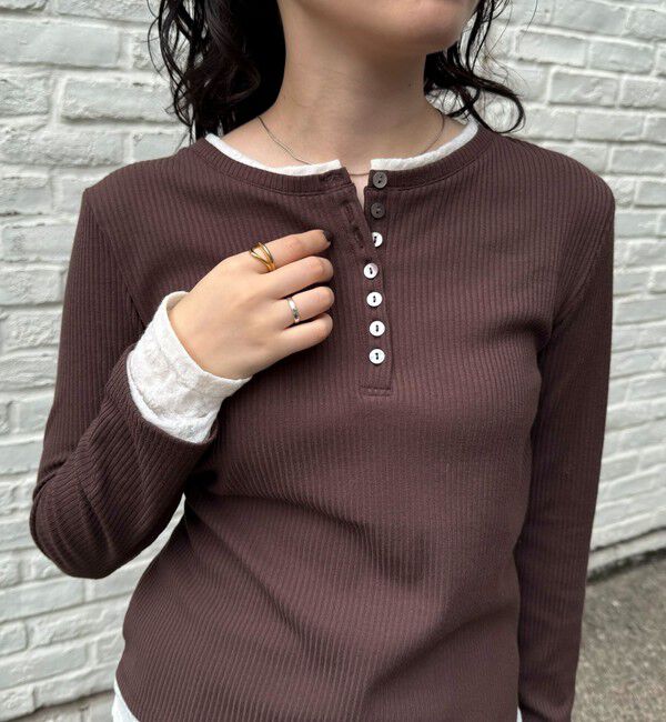 fredy emue「レイヤード風ヘンリーネックプルオーバー」|Tシャツ・カットソー|ブラウン