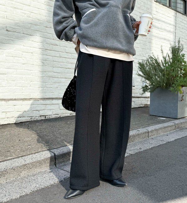 fredy emue「ブークレーウールイージーパンツ」|チノ|ブラック