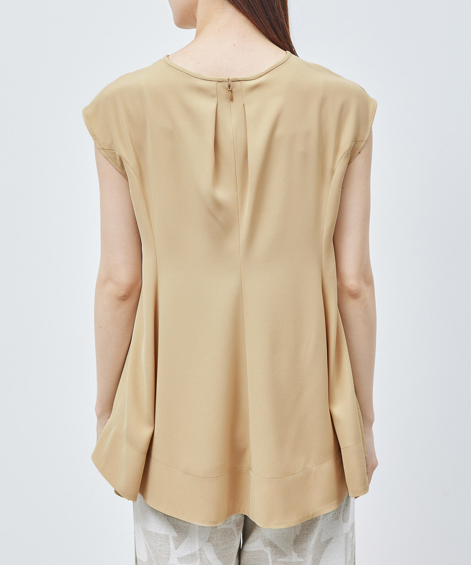 ROPE「トリアセバックサテンペプラムブラウス/セットアップ対応」|シャツ・ブラウス|