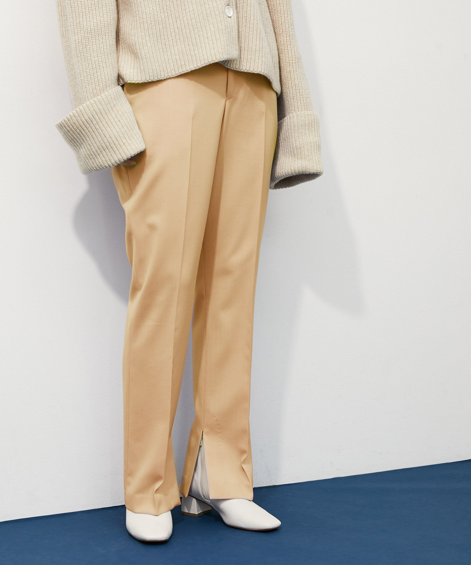 ADAM ET ROPE'「《SETアイテム》インサイドスリットスラックス」|スラックス|イエロー系(82)