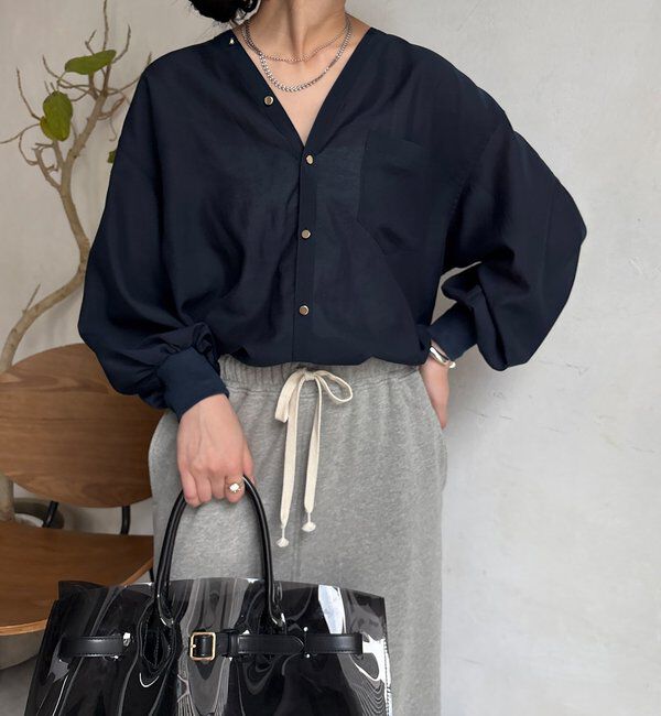  「GOLDボタンVVシャツ」|シャツ・ブラウス|