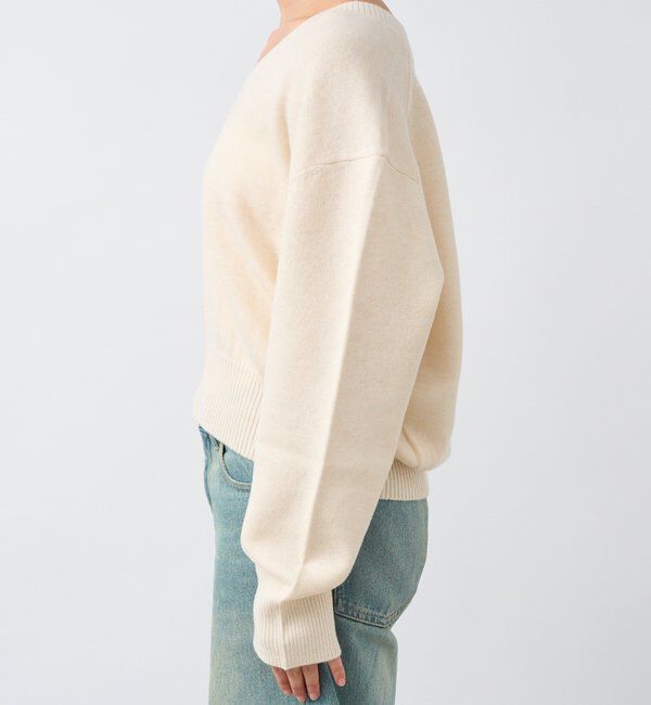  「【女性らしいデコルテライン】ウールVニット」|ニット・セーター|