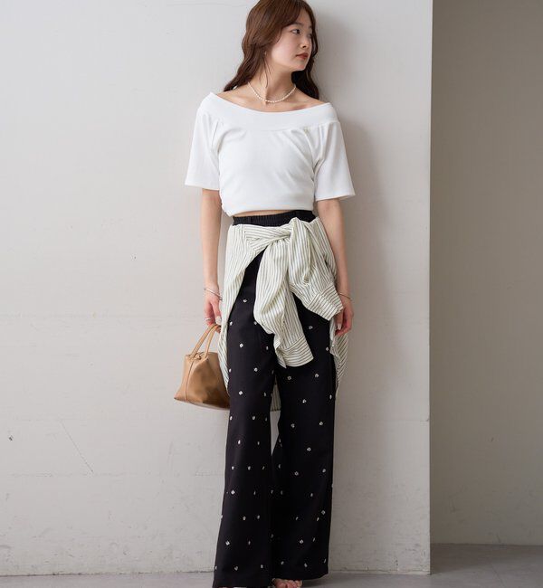  「ビージーフラワースラックス」|チノ|