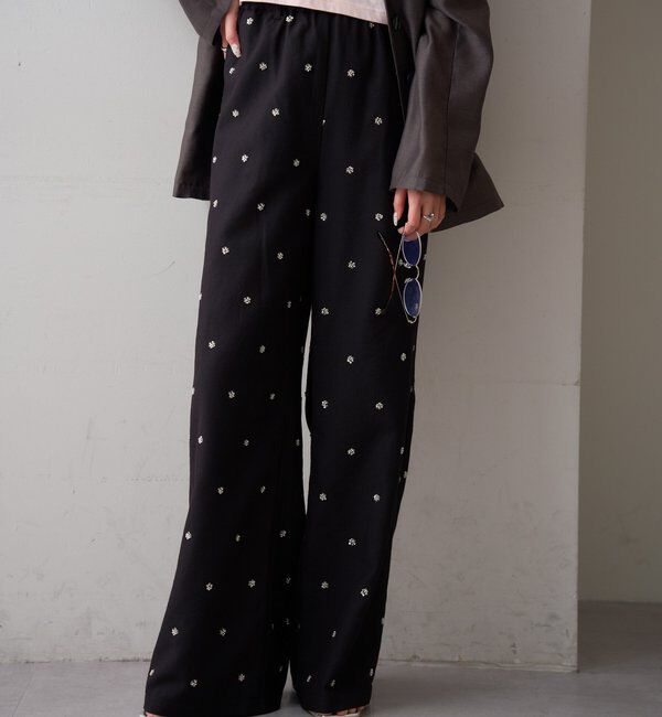  「ビージーフラワースラックス」|チノ|