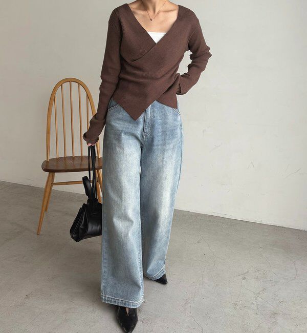  「【新色/ライトベージュ・グレー】クロスVネックニット」|ニット・セーター|