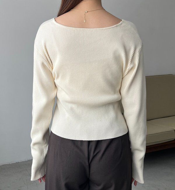  「【新色/ライトベージュ・グレー】クロスVネックニット」|ニット・セーター|