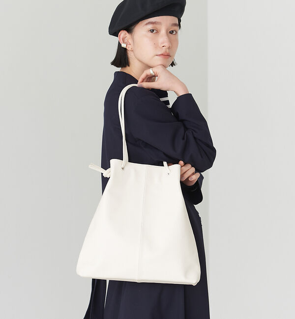 collex「【別注】THE CASE&times;collex 2WAYレザー巾着トートバッグ」|トートバッグ|オフホワイト