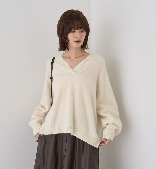 Rouge vif「フォックスウールVネックスリットニットプルオーバー」|ニット・セーター|