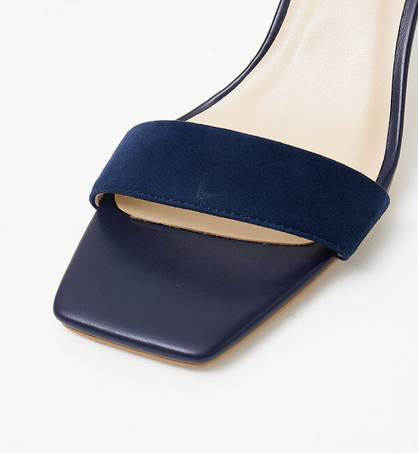 AU BANNISTER「アンクルストラップ スクエアトゥサンダル」|サンダル|