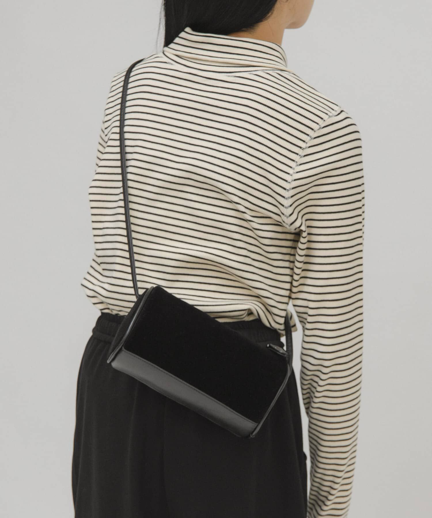  「ステッチデザインベロアミニBAG」|ショルダー・メッセンジャー|