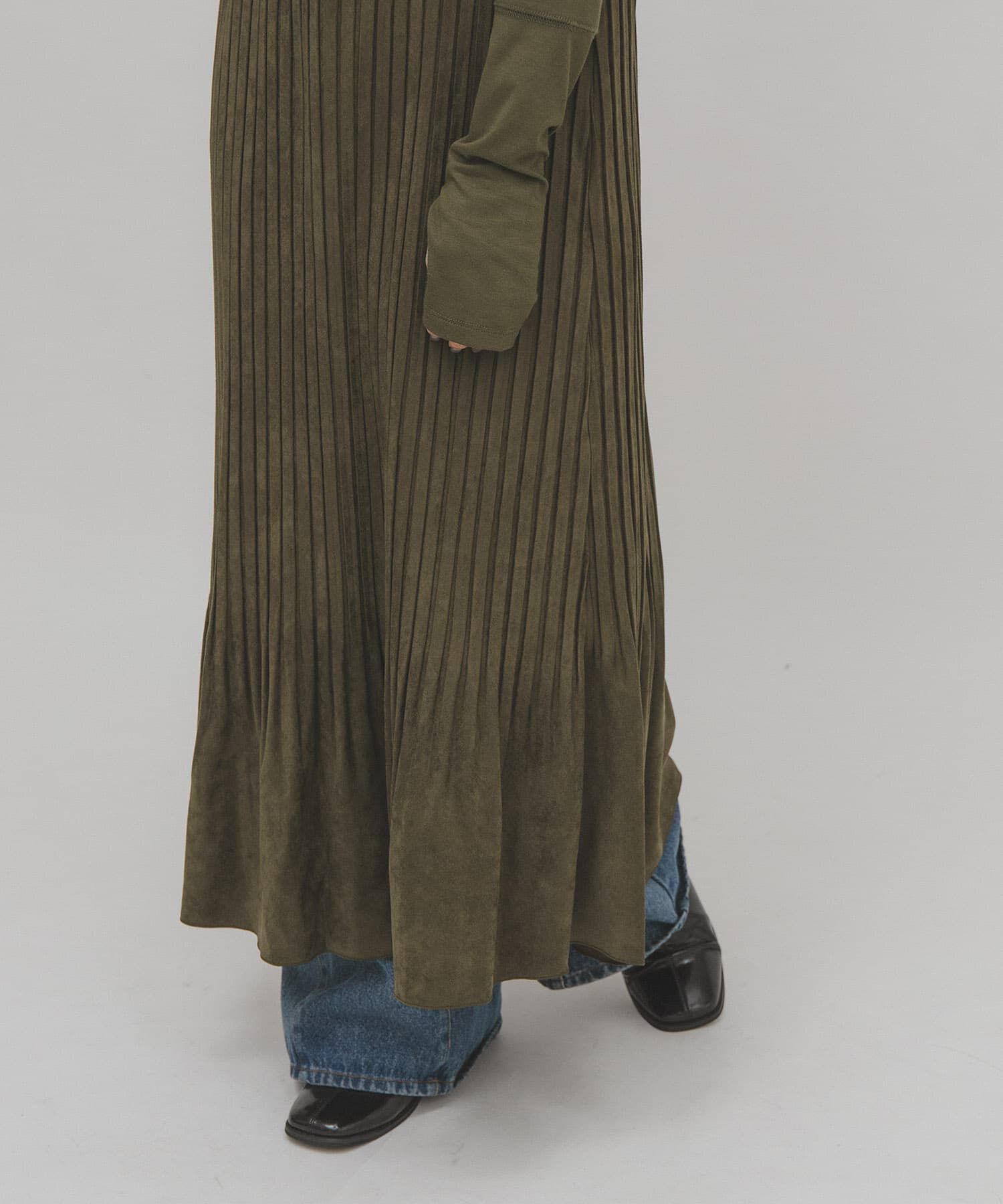  「ピーチスキンプリーツワンピース」|ワンピース|