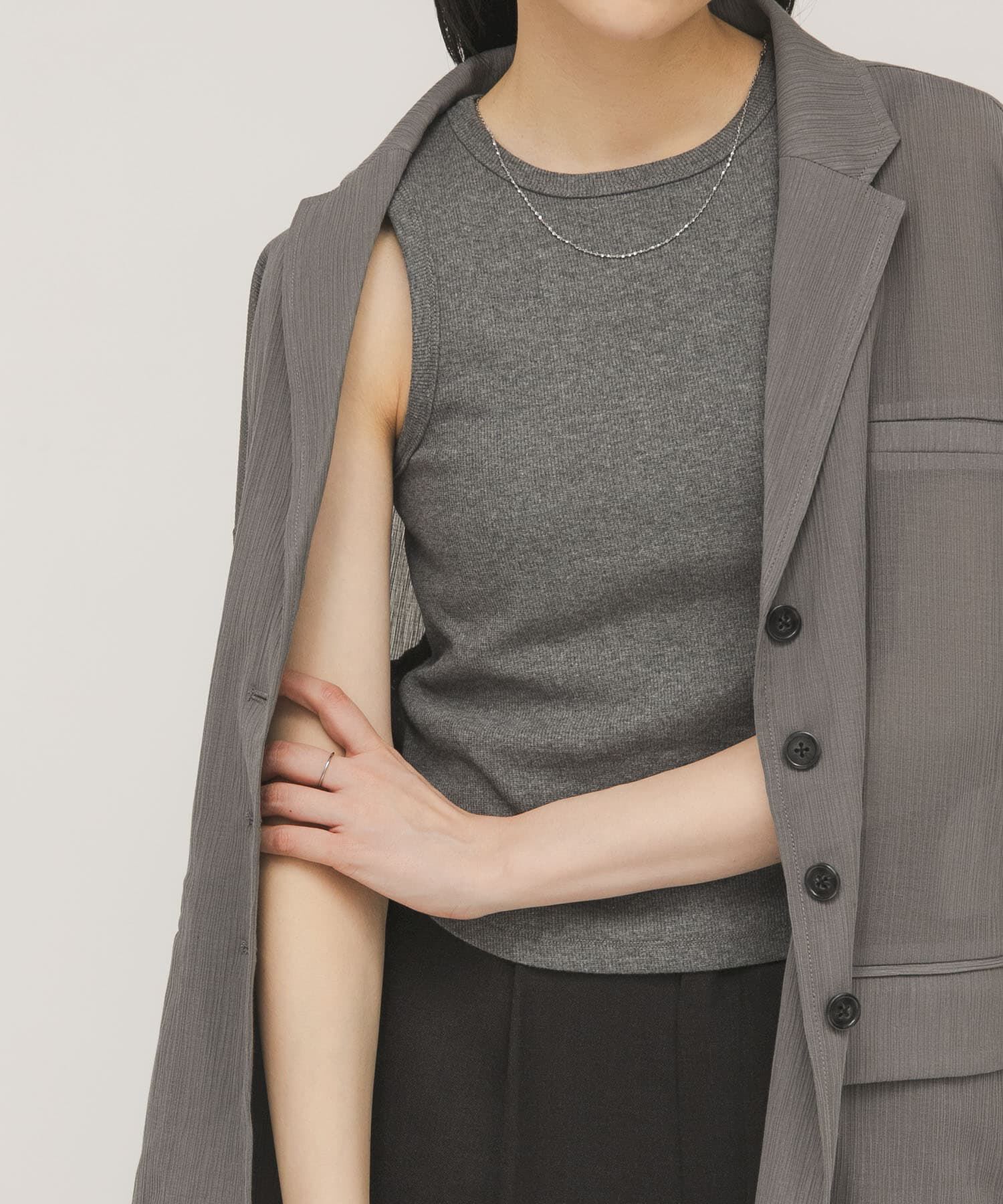  「クロップドタンクトップ」|タンクトップ|チャコールグレー