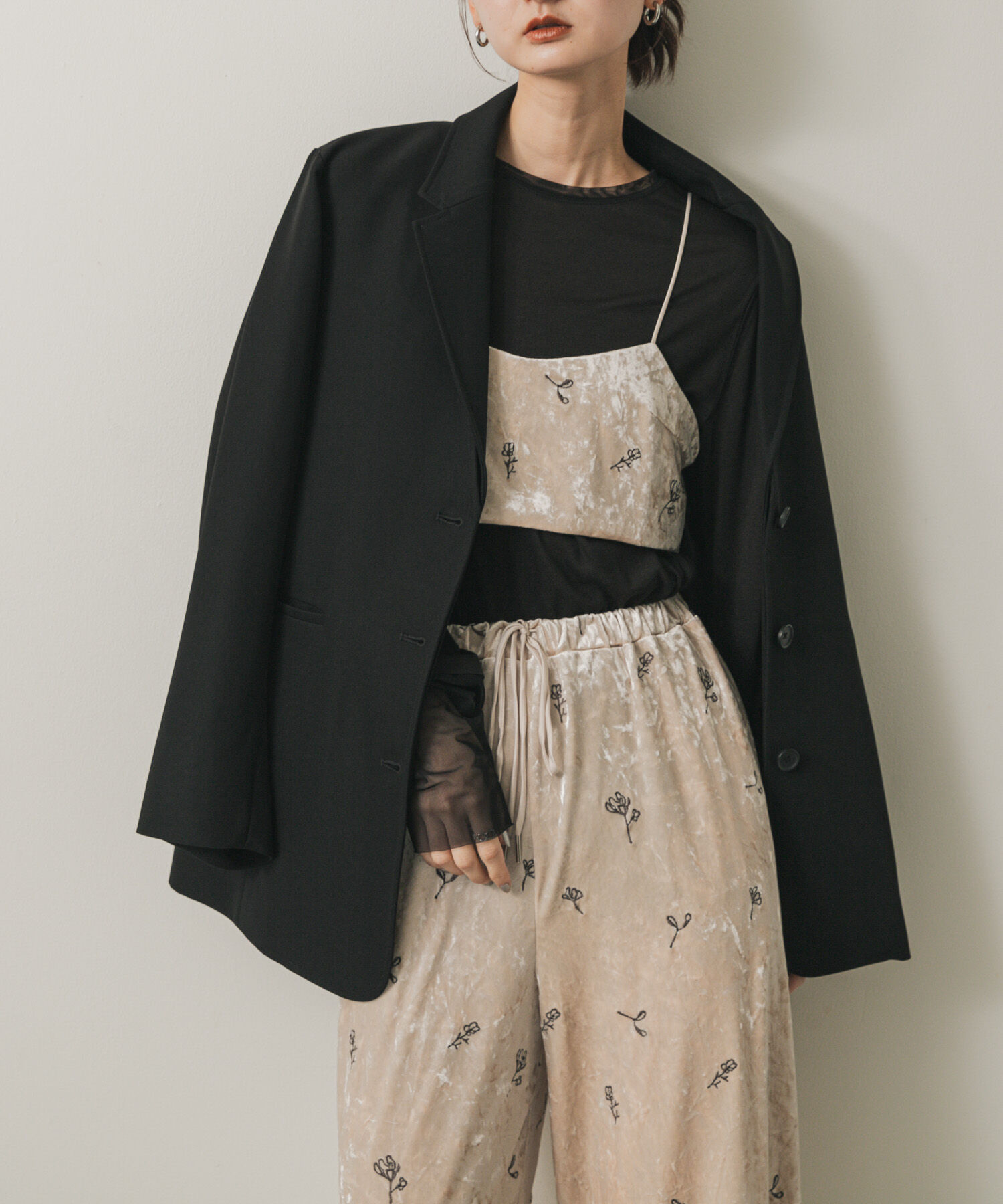 SENSE OF PLACE by URBAN RESEARCH「ベロアシシュウブラビスチェ」|その他|ベージュ