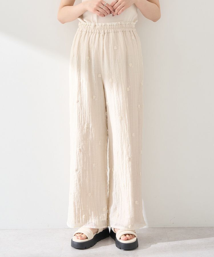 earth music&ecology「3Dフラワーパンツ」|その他|Off White