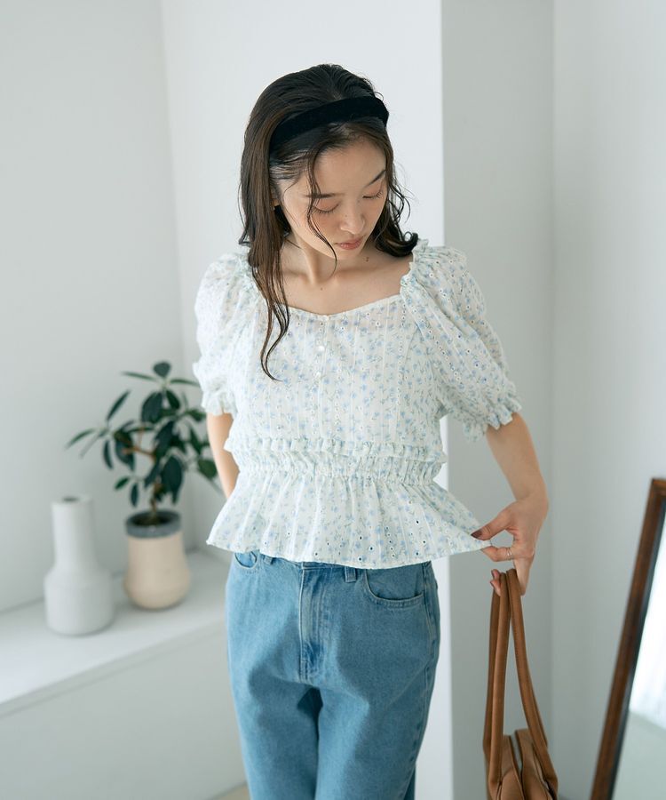 earth music&ecology「フラワー刺繍フリルヘムブラウス」|シャツ・ブラウス|