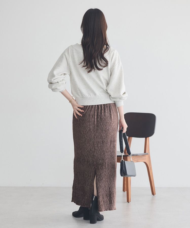 earth music&ecology「ショート丈ワンポイント刺繍オフショルスウェット」|スウェット・ジャージ|