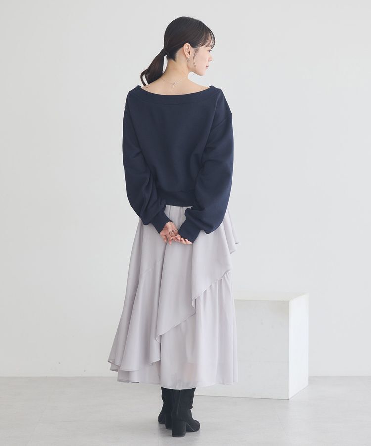 earth music&ecology「ショート丈ワンポイント刺繍オフショルスウェット」|スウェット・ジャージ|