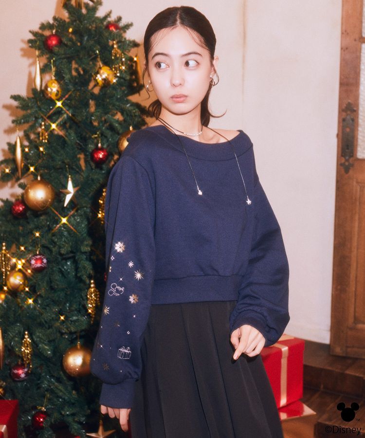 earth music&ecology「Disney/キラキラモチーフ刺繍オフショルスウェット」|スウェット・ジャージ|