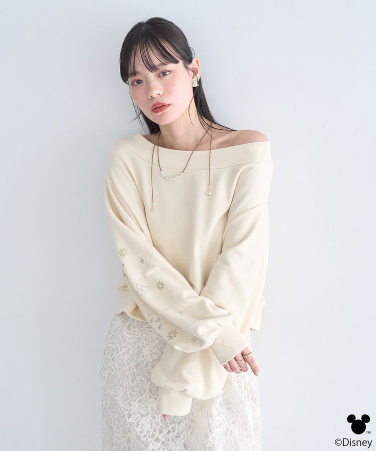 earth music&ecology「Disney/キラキラモチーフ刺繍オフショルスウェット」|スウェット・ジャージ|