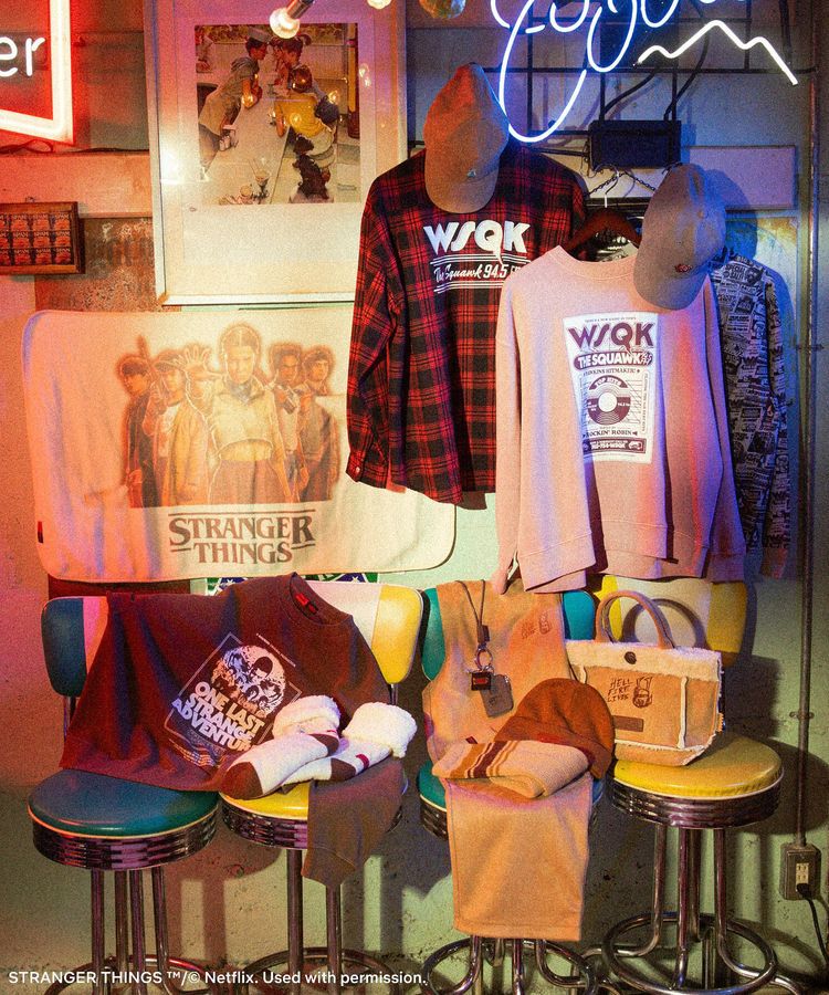 Green Parks「■STRANGER THINGS&times;MINNETONKA 裏ボア刺繍ソックス」|その他|