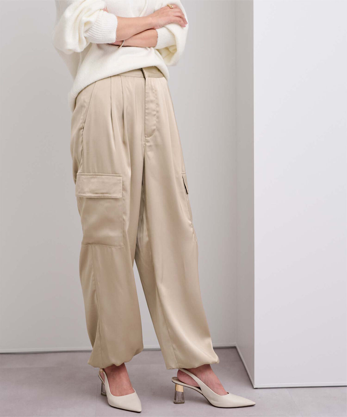 ur's「サテンパラシュートパンツ」|カーゴ|