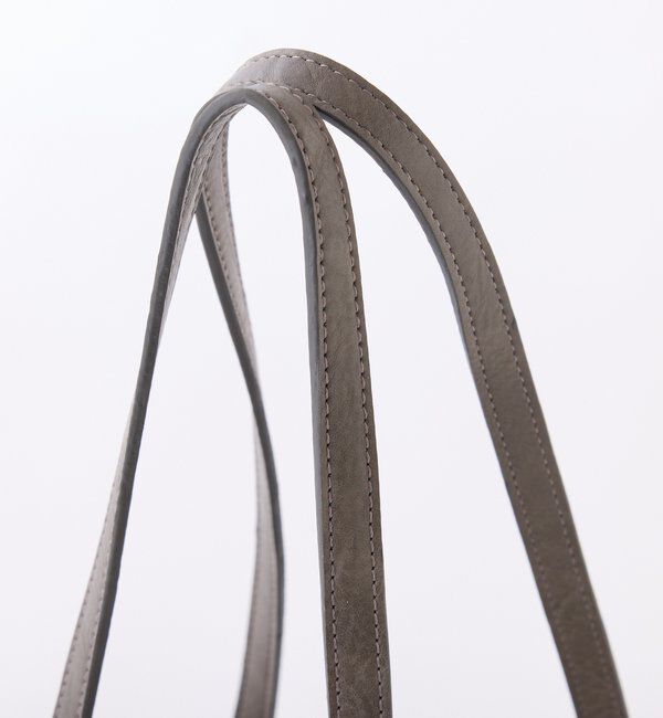  「チャーム付きスクエアボストン」|ショルダー・メッセンジャー|