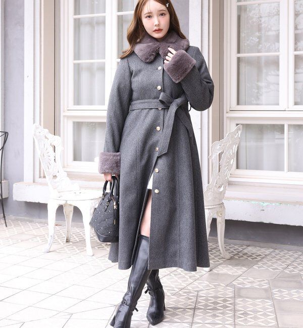  「【サイズ展開あり】襟/袖ファーマルチリボンロングコート」|その他|