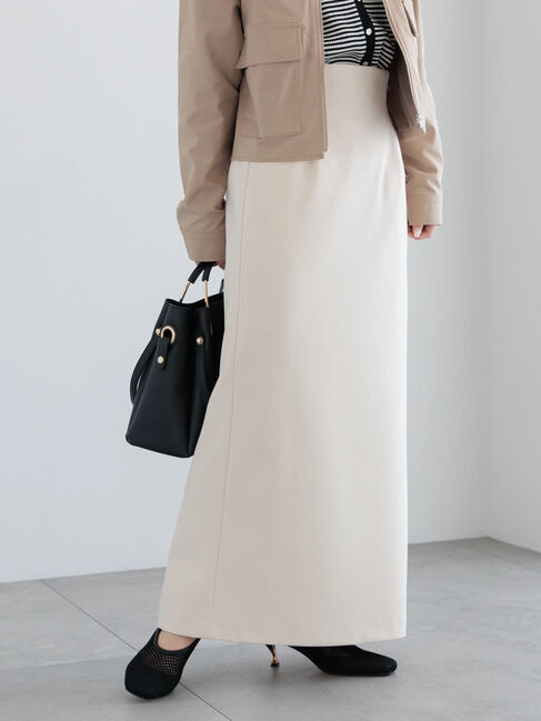 Te chichi「【宮本茉由着用】ハイウエストロングナロースカート《2025spring catalog item》」|スカート|ベージュ