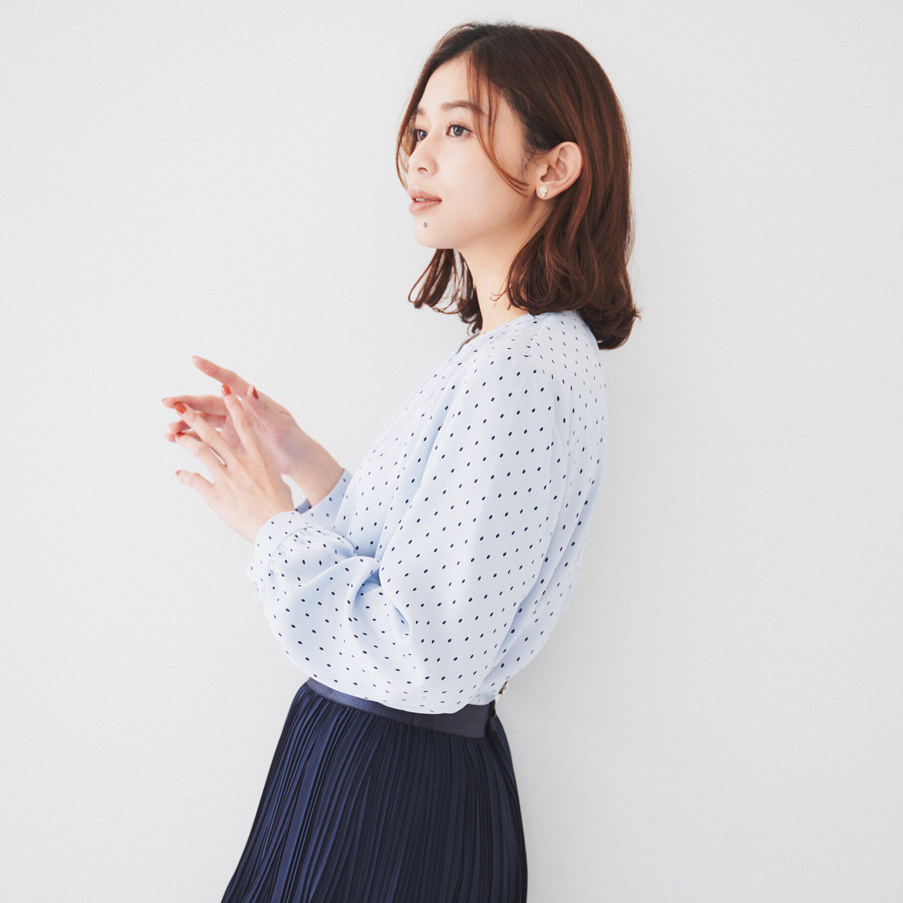 UNTITLED「【通勤】オーバルドットブラウス」|シャツ・ブラウス|