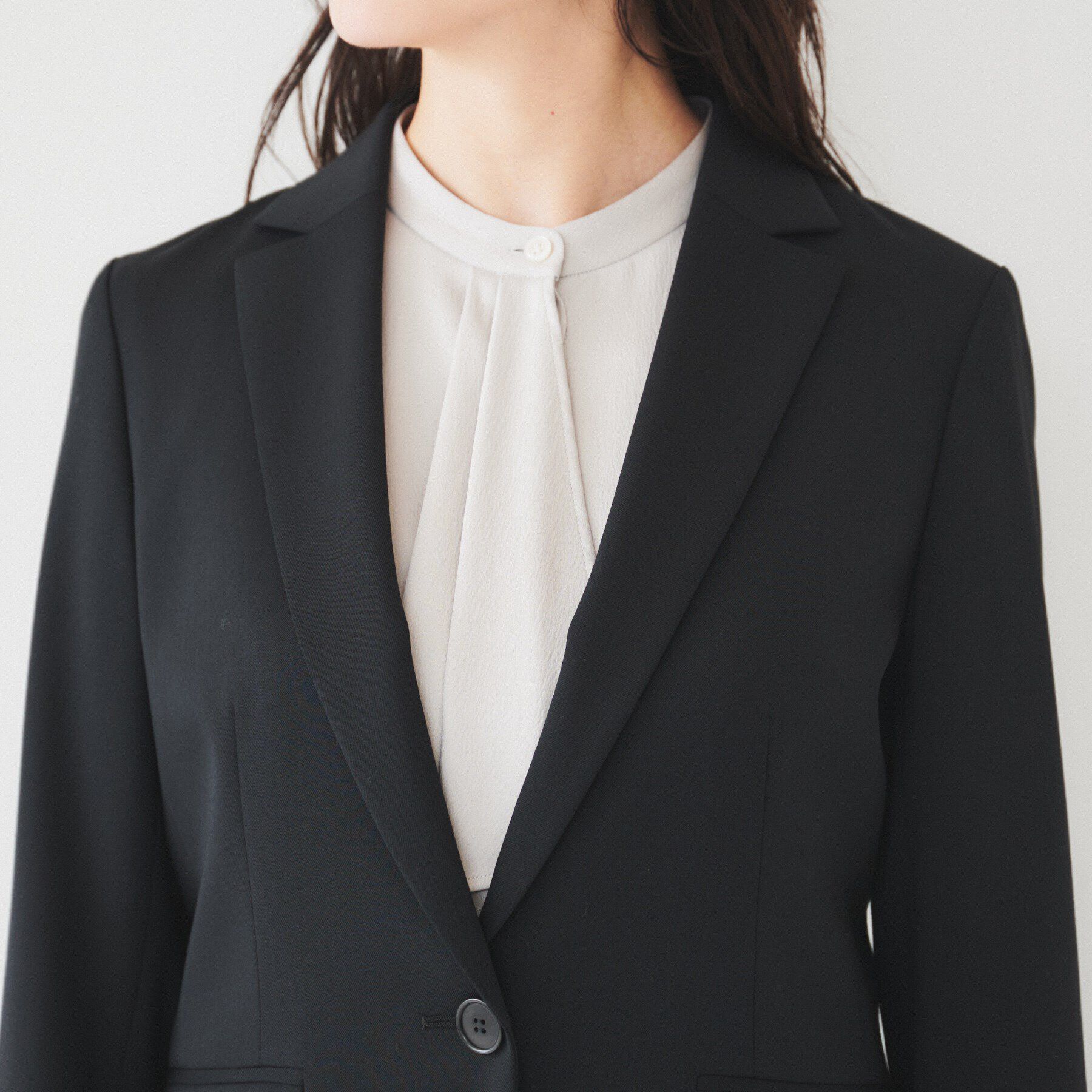 UNTITLED「【洗える/お仕事スーツ】レジェールギャバ 背抜きテーラードジャケット」|テーラードジャケット|