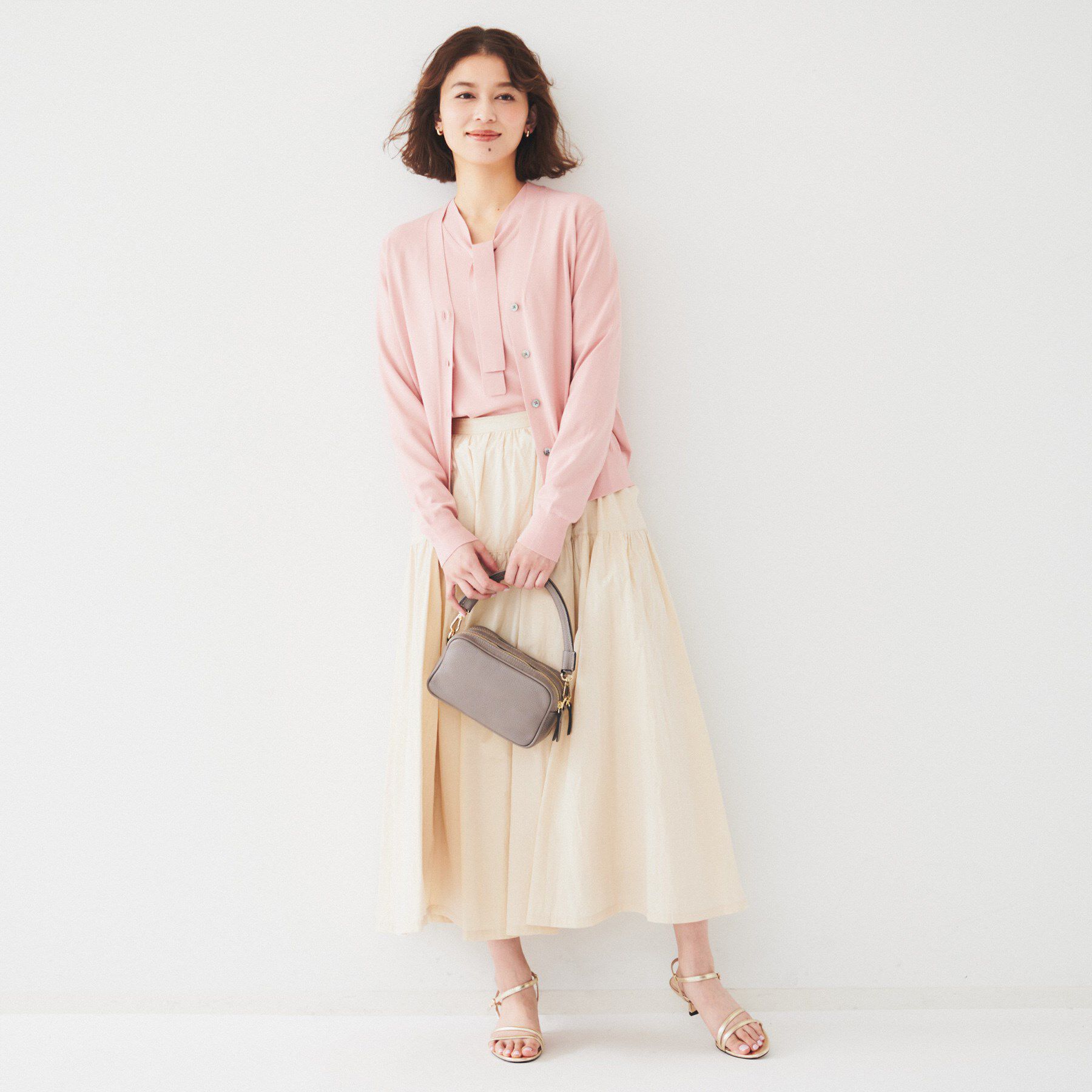 UNTITLED「【アンサンブル可能】配色Vネックカーディガン」|カーディガン|