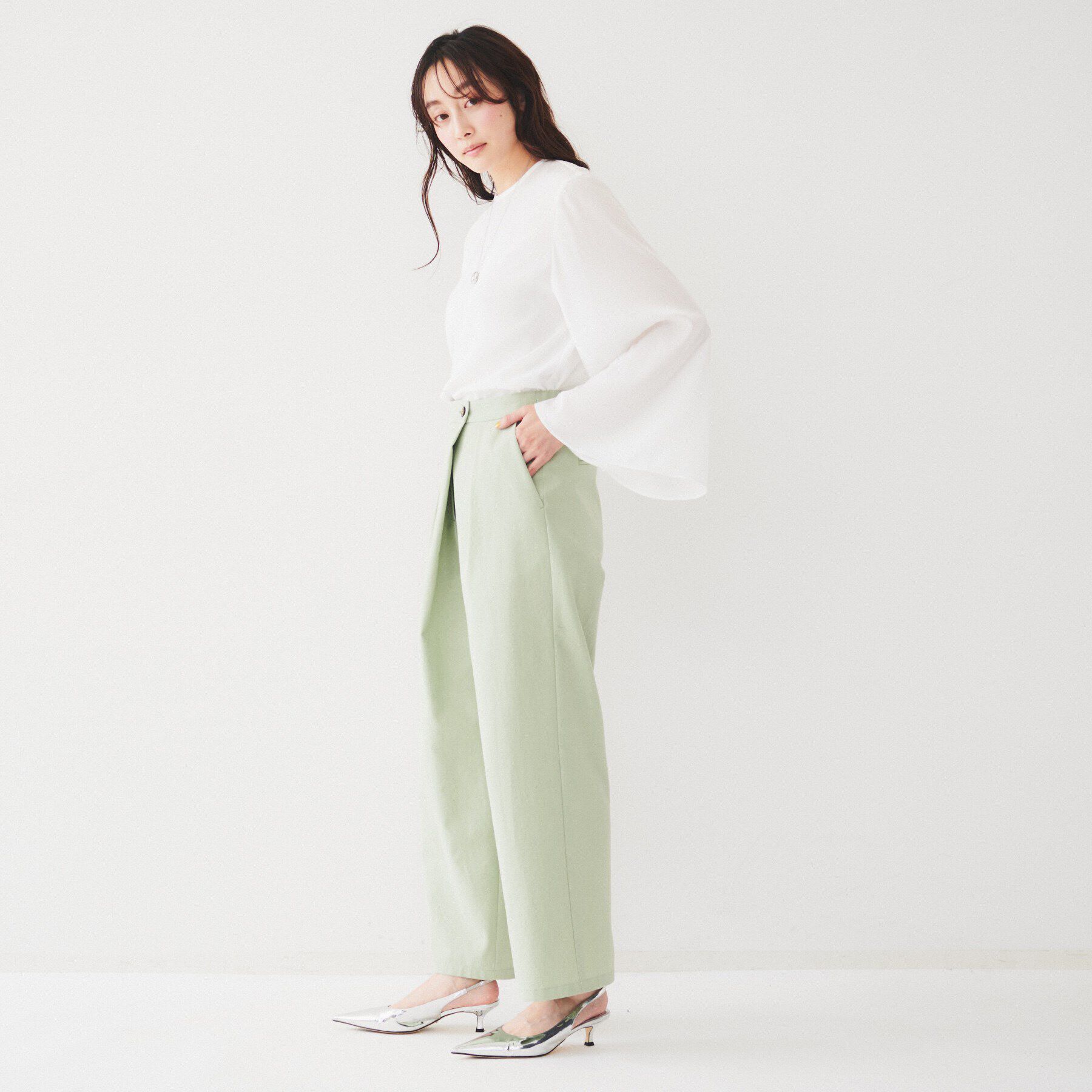 UNTITLED「フレアスリーブブラウス」|シャツ・ブラウス|