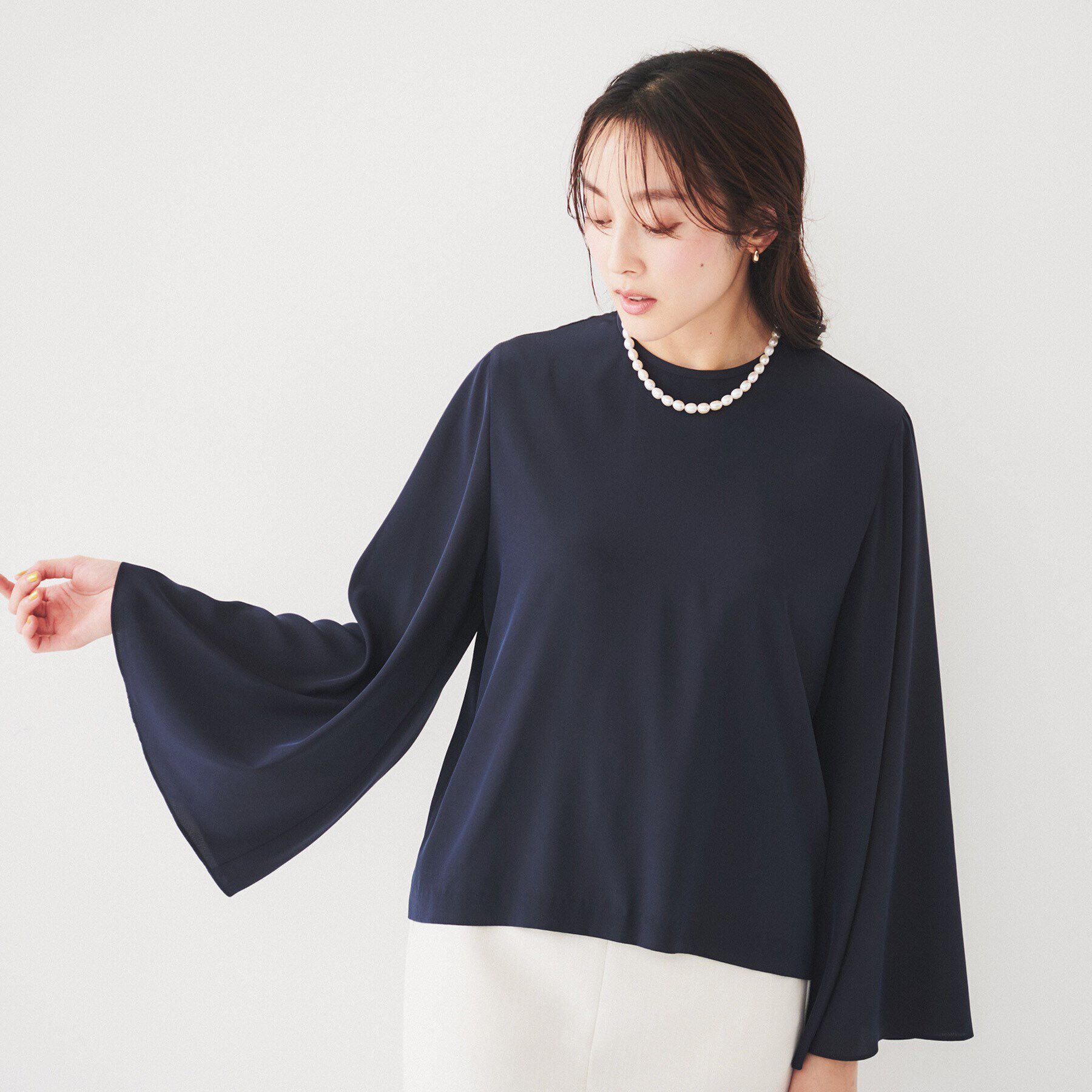 UNTITLED「フレアスリーブブラウス」|シャツ・ブラウス|