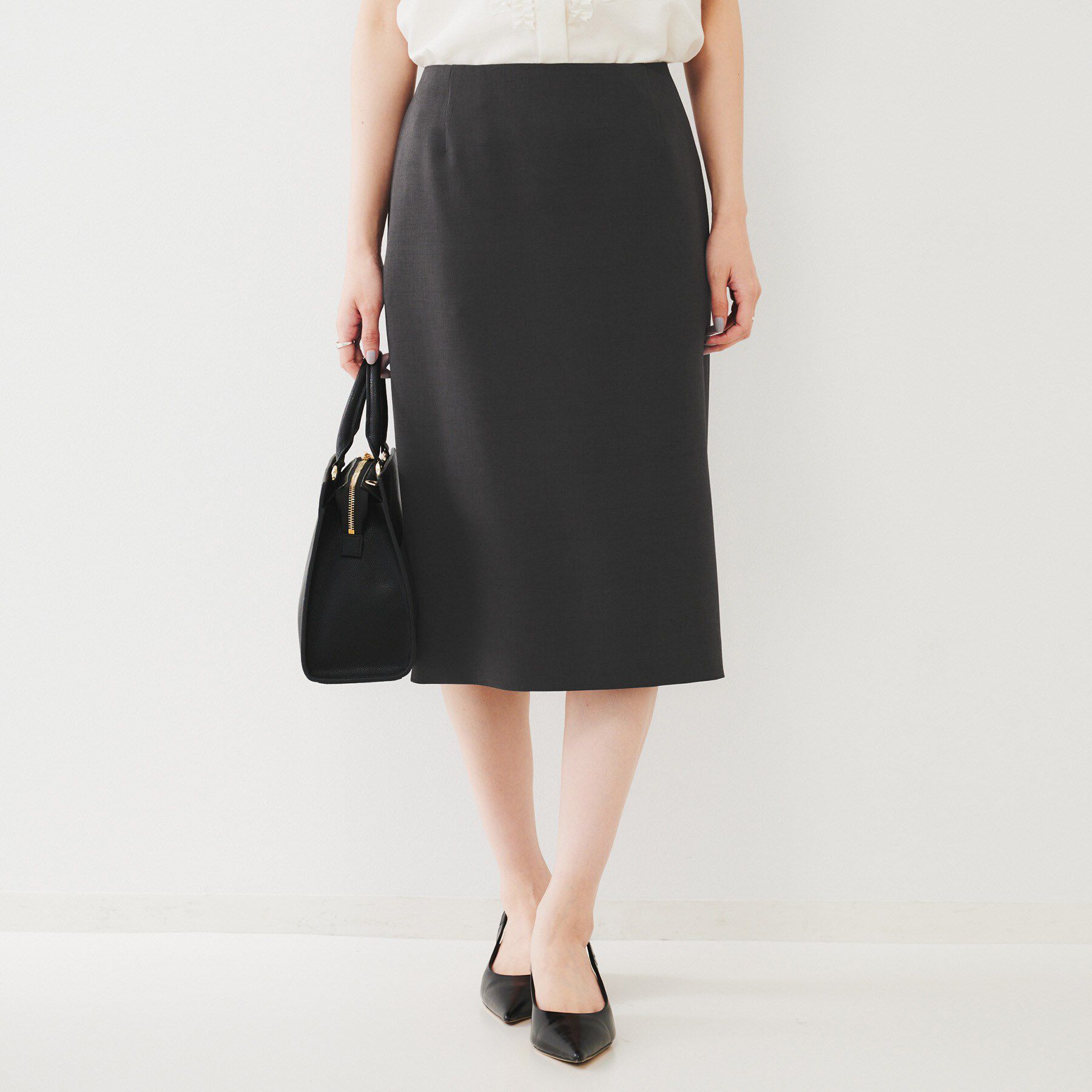 UNTITLED「【通勤スーツ】ライトウェイト タイトスカート」|スカート|
