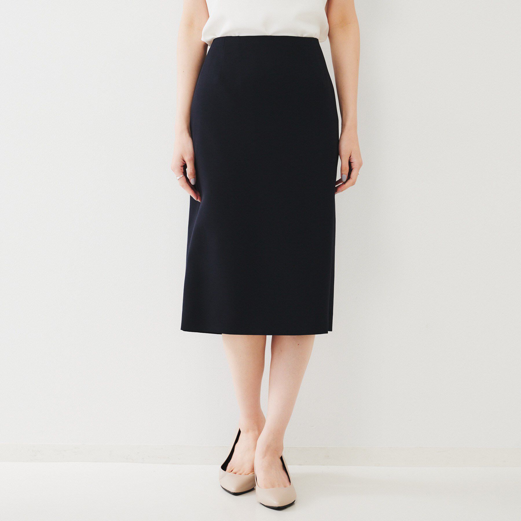 UNTITLED「【通勤スーツ】ライトウェイト タイトスカート」|スカート|