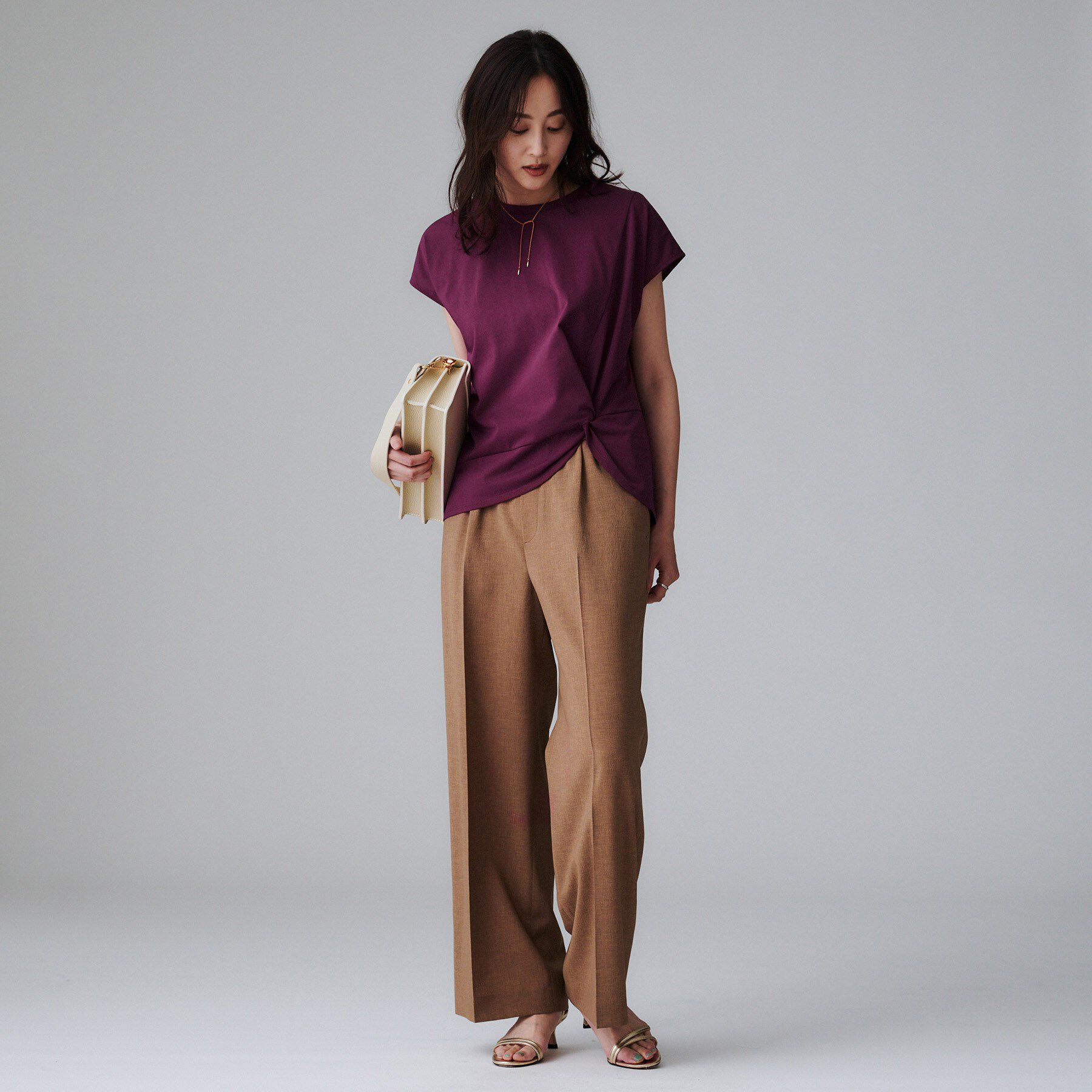 UNTITLED「【洗える/Tシャツ】ツイストプルオーバー」|Tシャツ・カットソー|