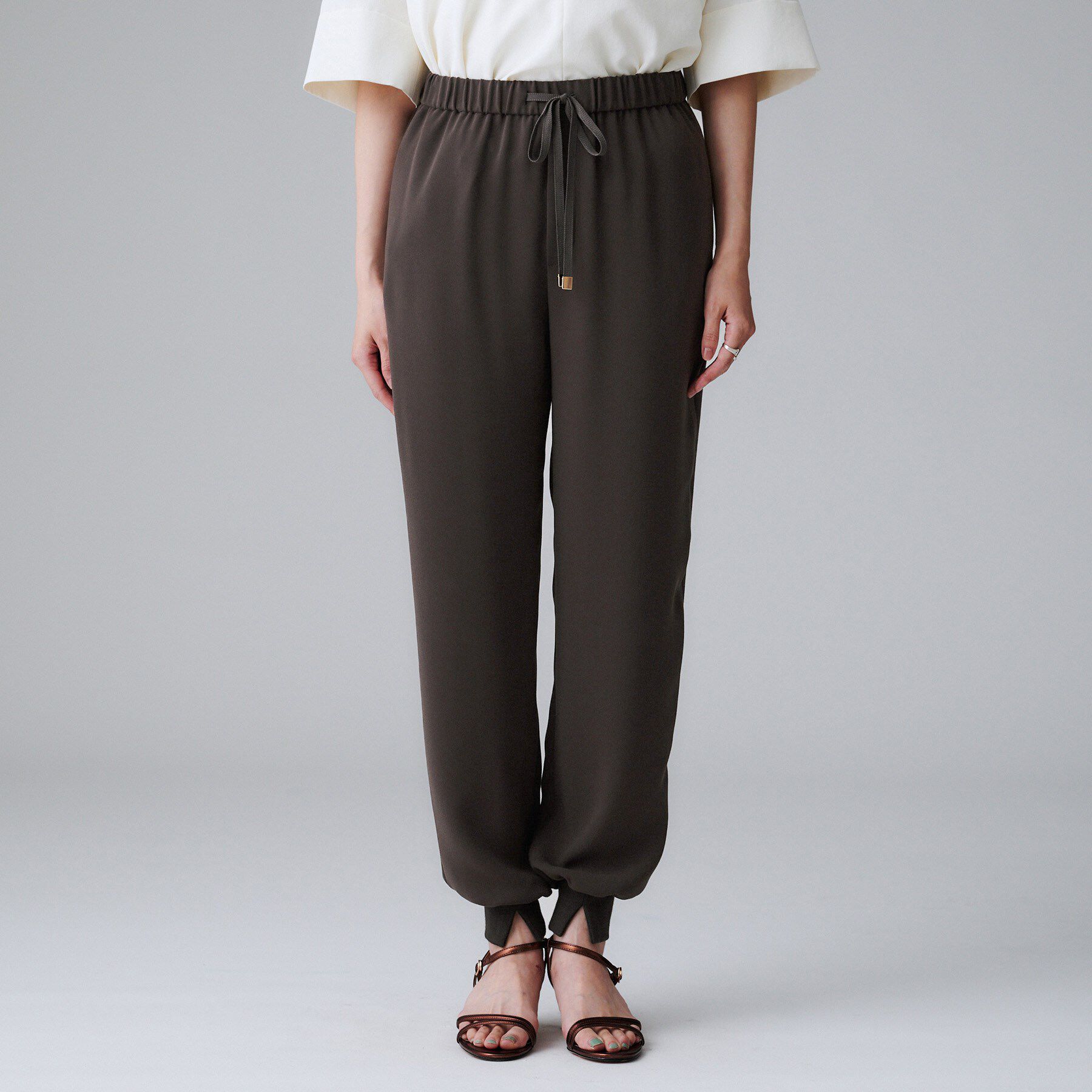 UNTITLED「【吸水速乾/ウエストゴム】バックサテン ジョグパンツ」|その他|