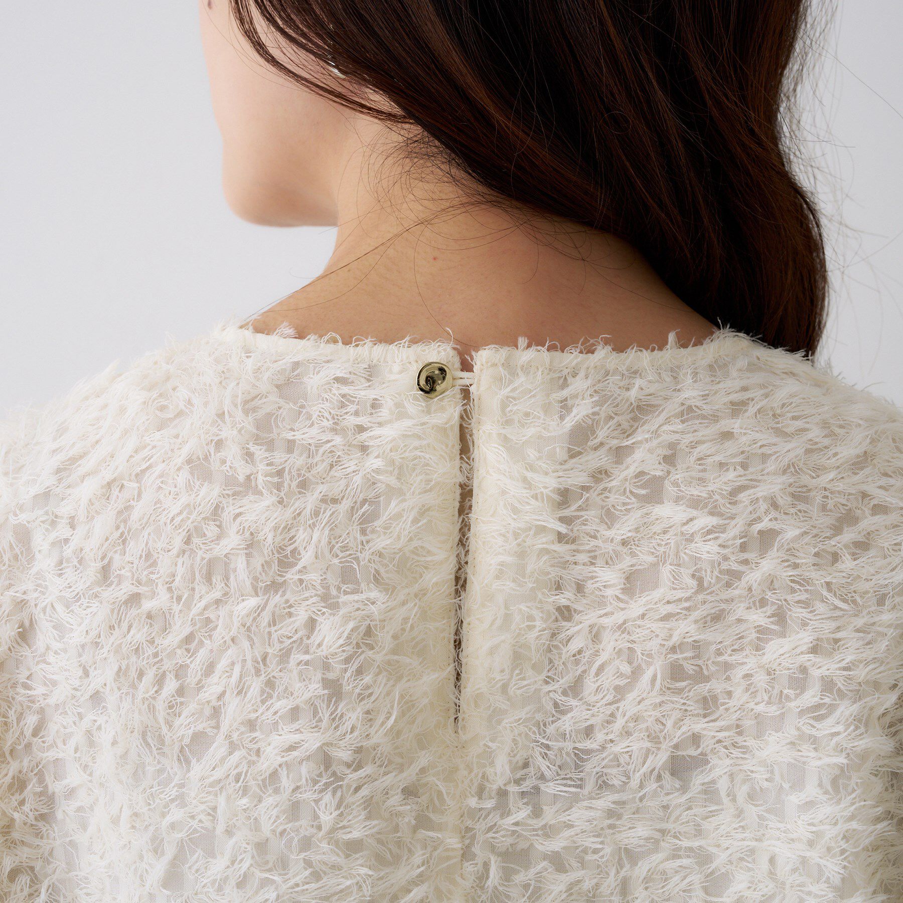 UNTITLED「【洗える/1枚で着映え】カットジャカードトップス」|シャツ・ブラウス|