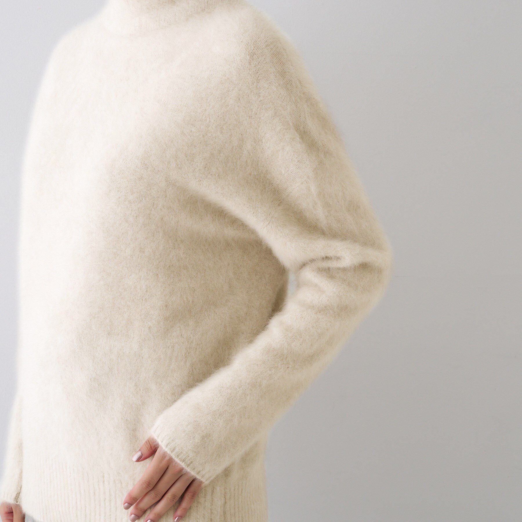 UNTITLED「【大人な品格/ふわふわニット】フォックスカシミヤ コクーンニット」|ニット・セーター|