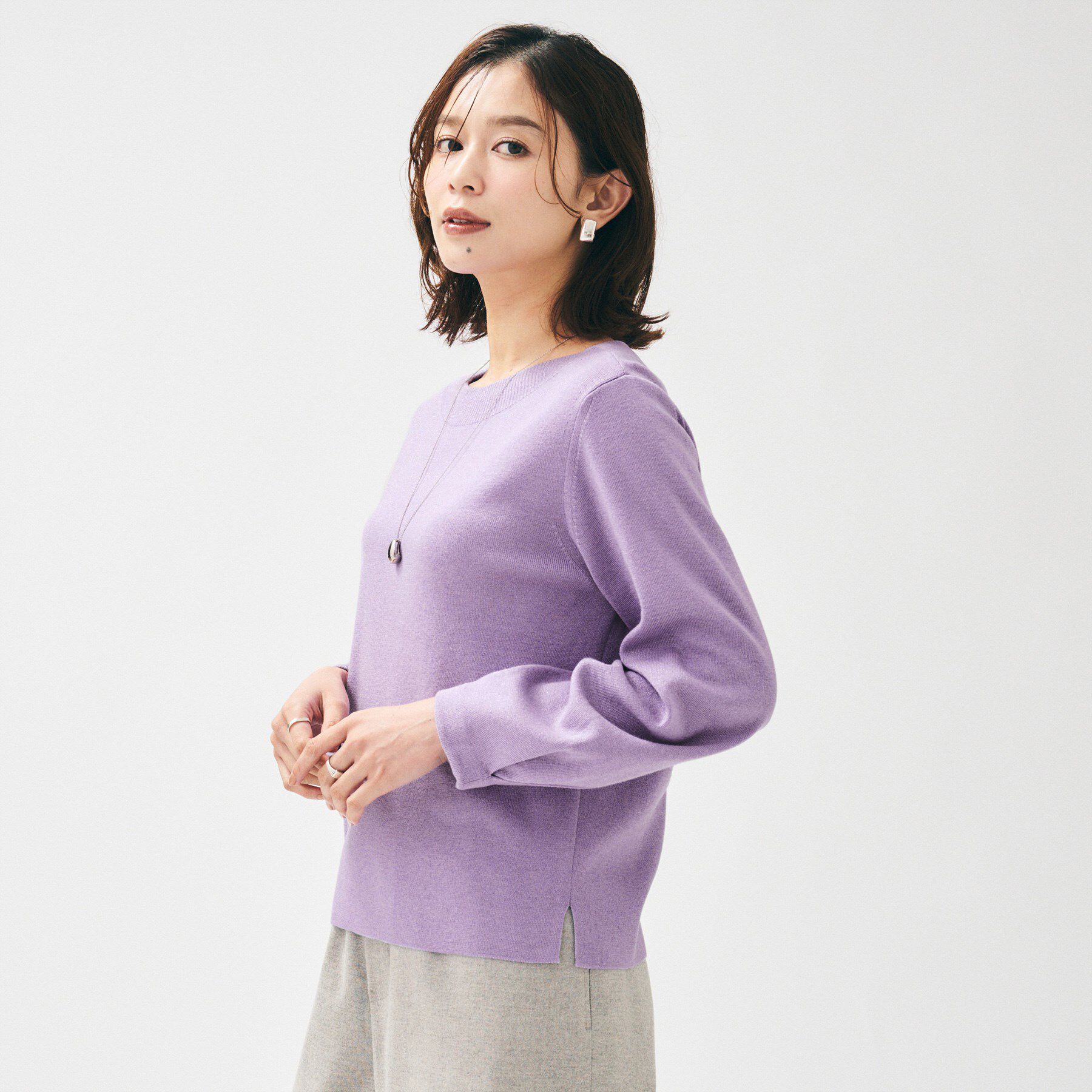 UNTITLED「【きれいめ/洗える】ラメ入りワイドボートネックニット」|ニット・セーター|