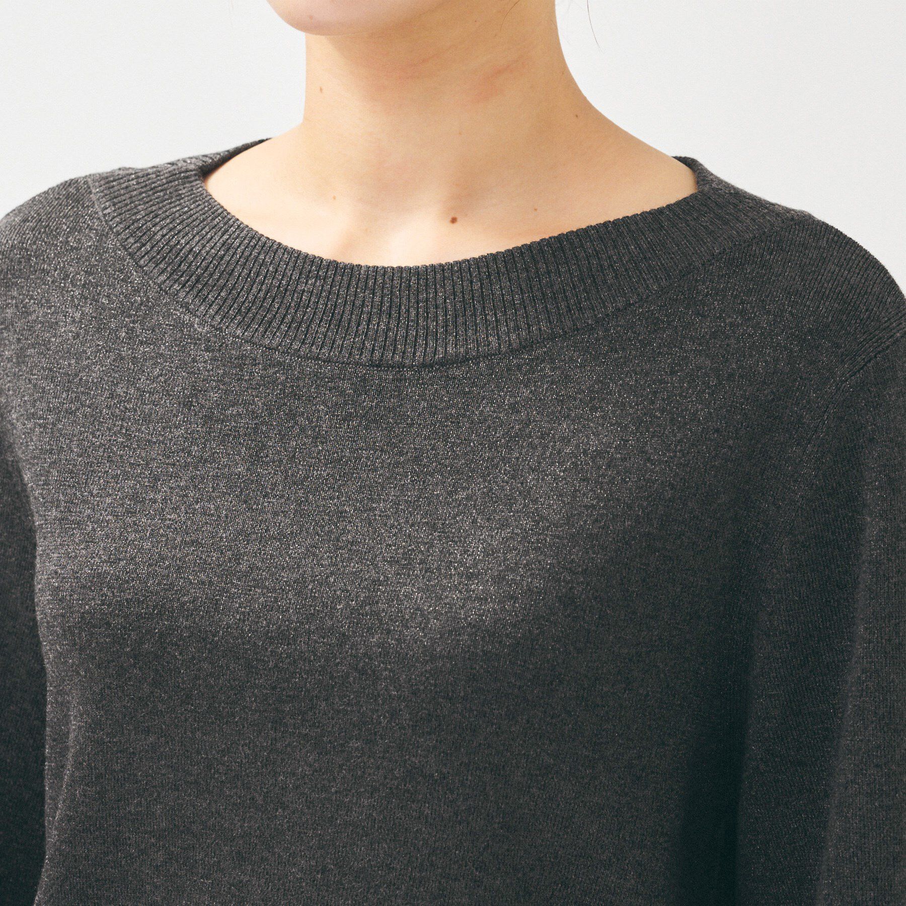 UNTITLED「【きれいめ/洗える】ラメ入りワイドボートネックニット」|ニット・セーター|