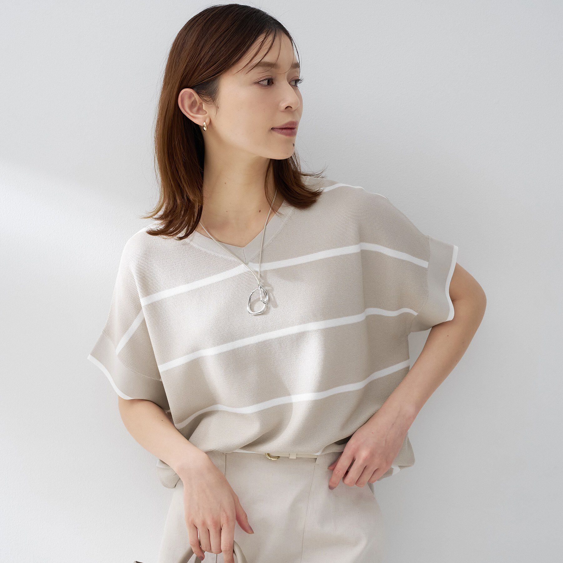 UNTITLED「前後2WAYフレンチスリーブニット」|ニット・セーター|グレージュ(350)